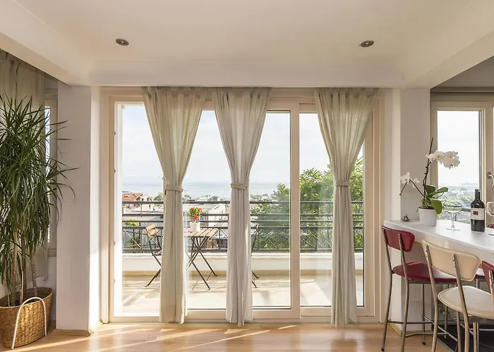 アメドロス ホーム