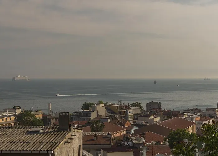 アパート アメドロス ホーム *