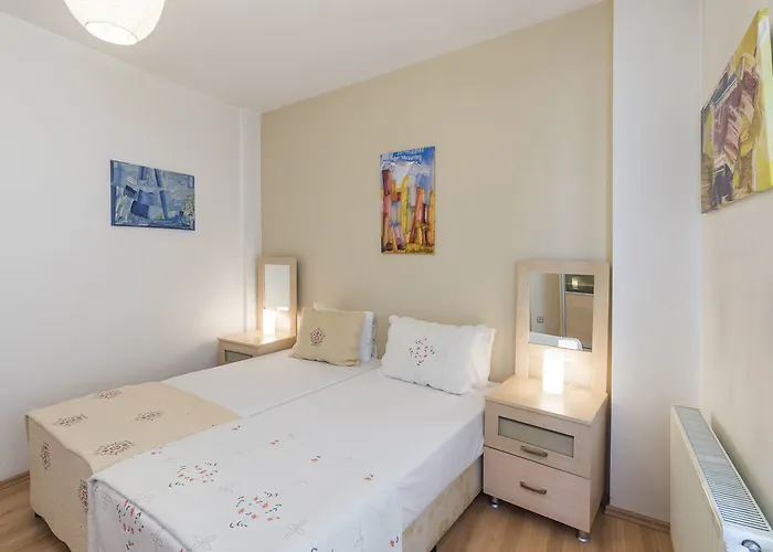 アメドロス ホーム *